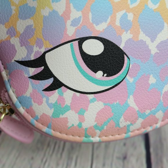 NEW! Betsey Johnson Dragon Moveable Wings Wristlet - Picture 4 of 9